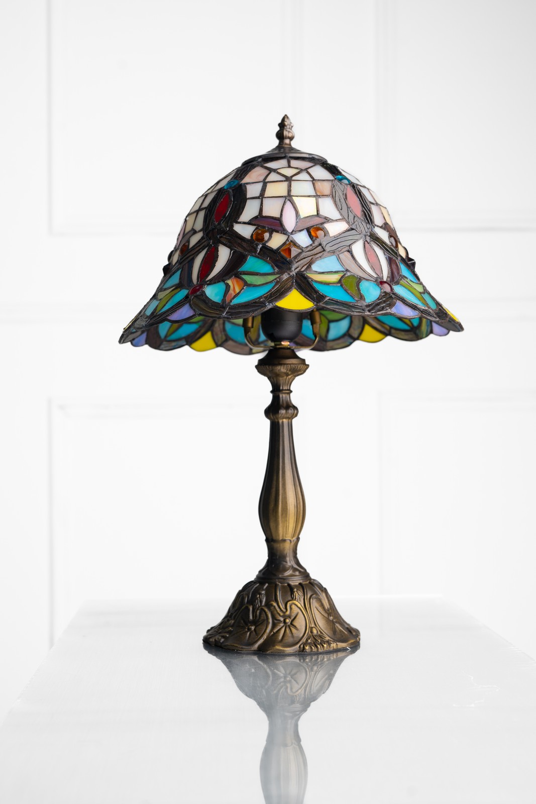 KLiving 12"" Barking E27-60w Antique Brass Tiffany Table Lamp/Stained Glass Shade