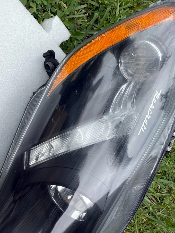 2013-2017 MASERATI GRANTURISMO HID XENON HEADLIGHT RIGHT COMPLETE  OEM Foto 3 de 4