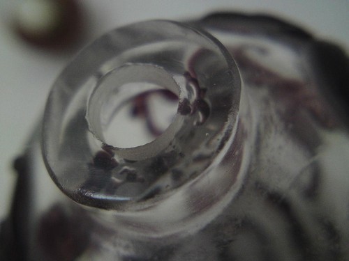 19th-20th century carved bat Shou Peking glass snuff bottle - meiping-shaped - Picture 12 of 16