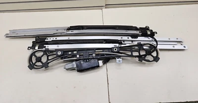🔥2005-2010 Scion TC Sunroof Transmission Motor Track Assembly OEM - Bild 1 von 4