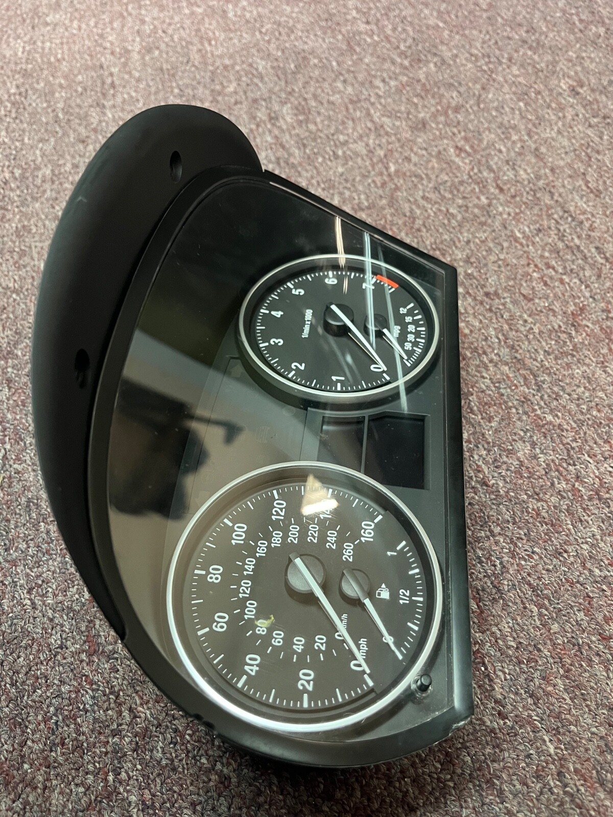 Picture 2 of 8