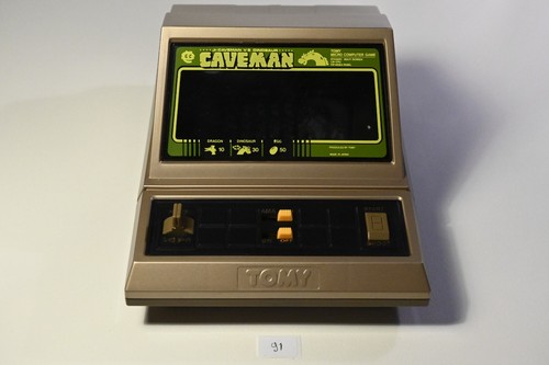 Vintage Boxed Grandstand Tomy Caveman Tabletop Game 1982 - Picture 7 of 13