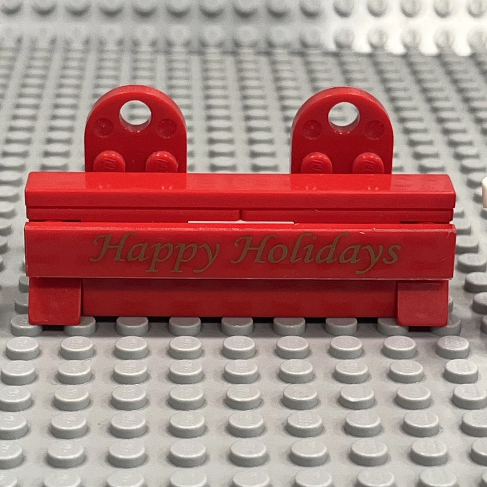 LEGO Minifigure Santa Claus + Elf + Happy Holiday Magnet : All included - Image 2 of 4