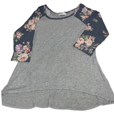 Threads Studio Grey Cotton with Bluish-Grey Floral 3/4 Sleeves - Size Large