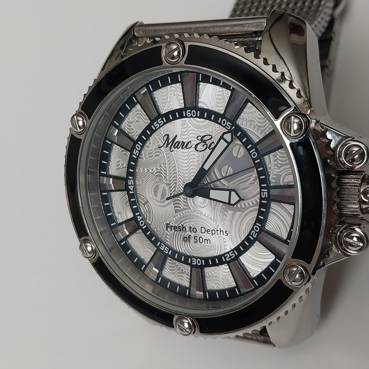 Marc Ecko Orologio Uomo Analogico Al Quarzo E13522G1 – Cassa In Acciaio, Cinturino In Silicone Nero