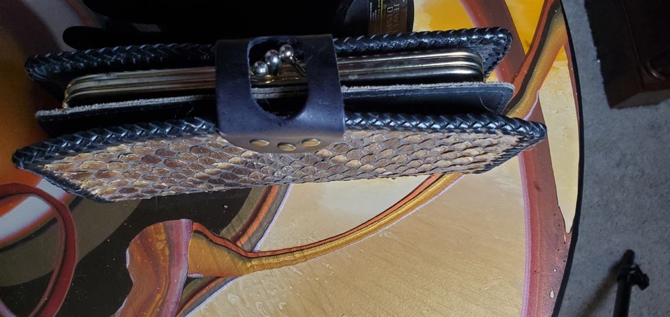 Vintage Snakeskin Wallet w/ Leather Interior Woman's - Image 3 of 4