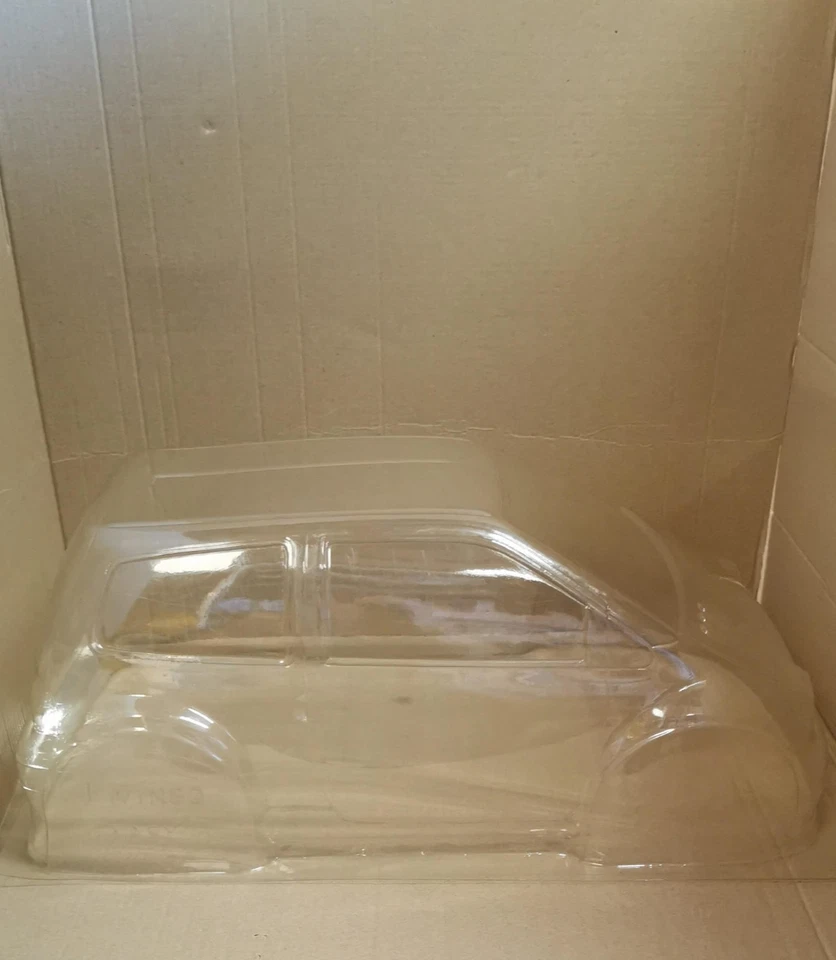 CARROZZERIA TRASPARENTE TWINGO SCALA 1:8 MANTUA MODEL - Immagine 4 di 4