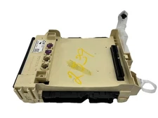 2019 TOYOTA CAMRY MULTIPLEX FUSE RELAY JUNCTION BOX 8273006890 OEM