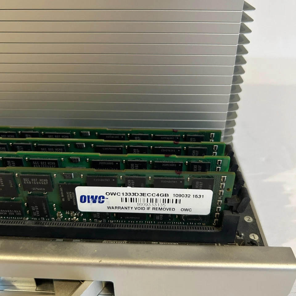 Apple Early 2009 Mac Pro 4,1 Quad Core 2.66 CPU Board 16GB RAM - A1289 - Image 2 of 3