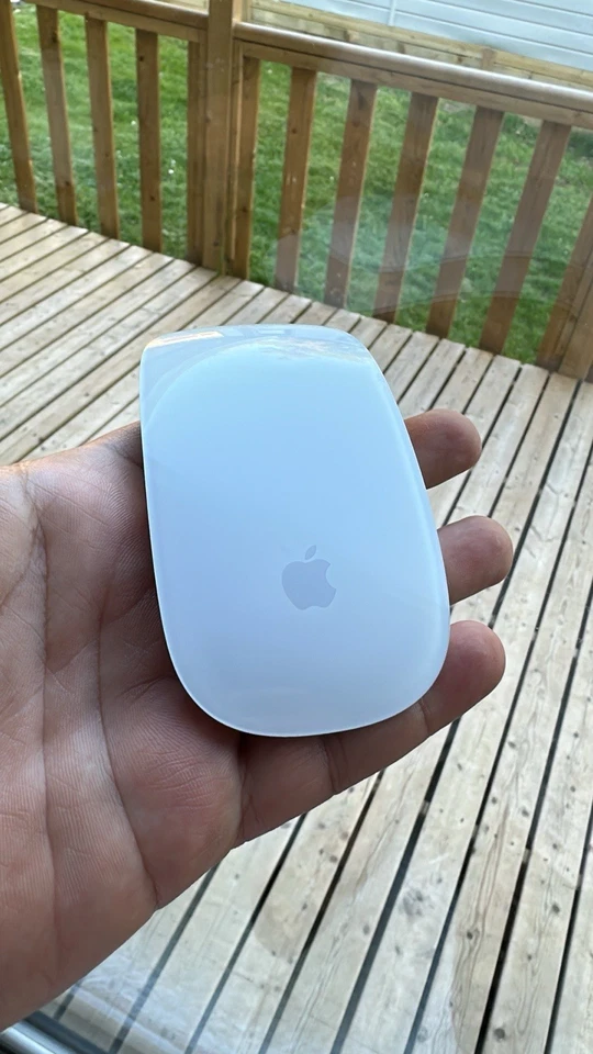 Apple Magic Mouse - Photo 2/4