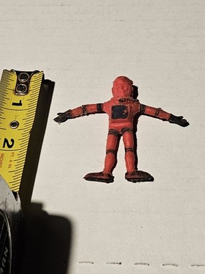 Colorforms Aliens 60s Outer Space Men Electron Space Marauder Red Alpha