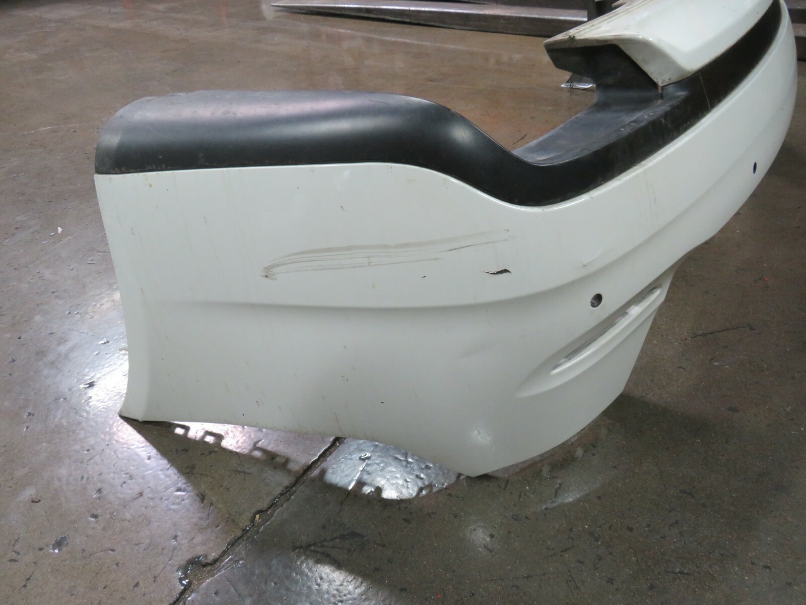 Maserati Quattroporte, Rear Bumper Assembly, w/Sensors, Used, P/N 673000021