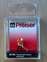 Preiser 28199 Polizeibeamtin. Deutschland , Ho 1:87 , Neu & Ovp
