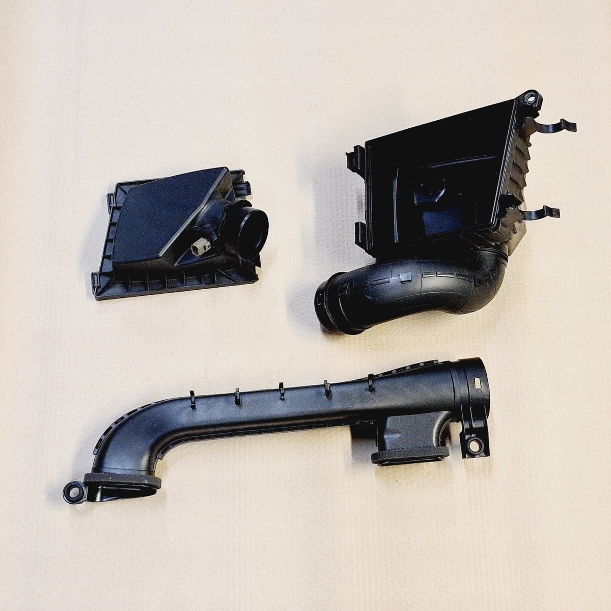 FORD FIESTA MK8 ST 1.5 ECOBOOST 2017-2023 AIR FILTER BOX AIRBOX+