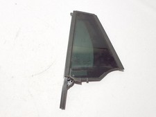 Mercedes-Benz GLA H247 2024 Links Dreiecksfenster Dreiecksscheibe Tür hinten Mercedes-Benz GLA H247 2024 Links Dreiecksfenster Dreiecksscheibe Tür hinten