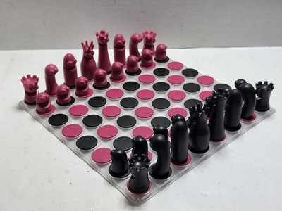 Umbra Loft Checkmate Black Pink Contemporary Monsters Chess Game Set w/Board HTF