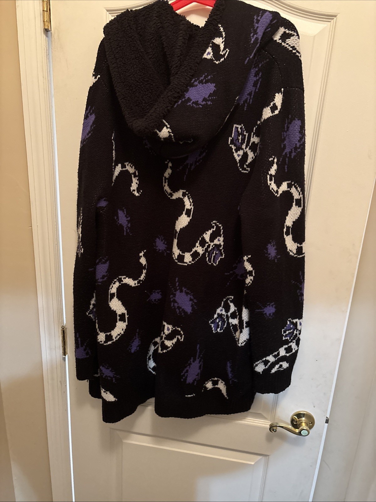 Picture 4 of 5