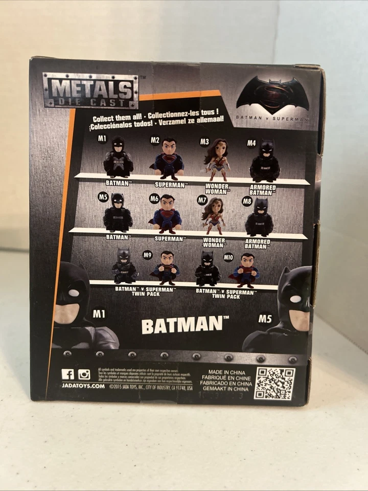 Figura Die Cast Batman DC Comics Metals Batman V Superman TOTALMENTE NUEVA M5 Foto 3 de 4