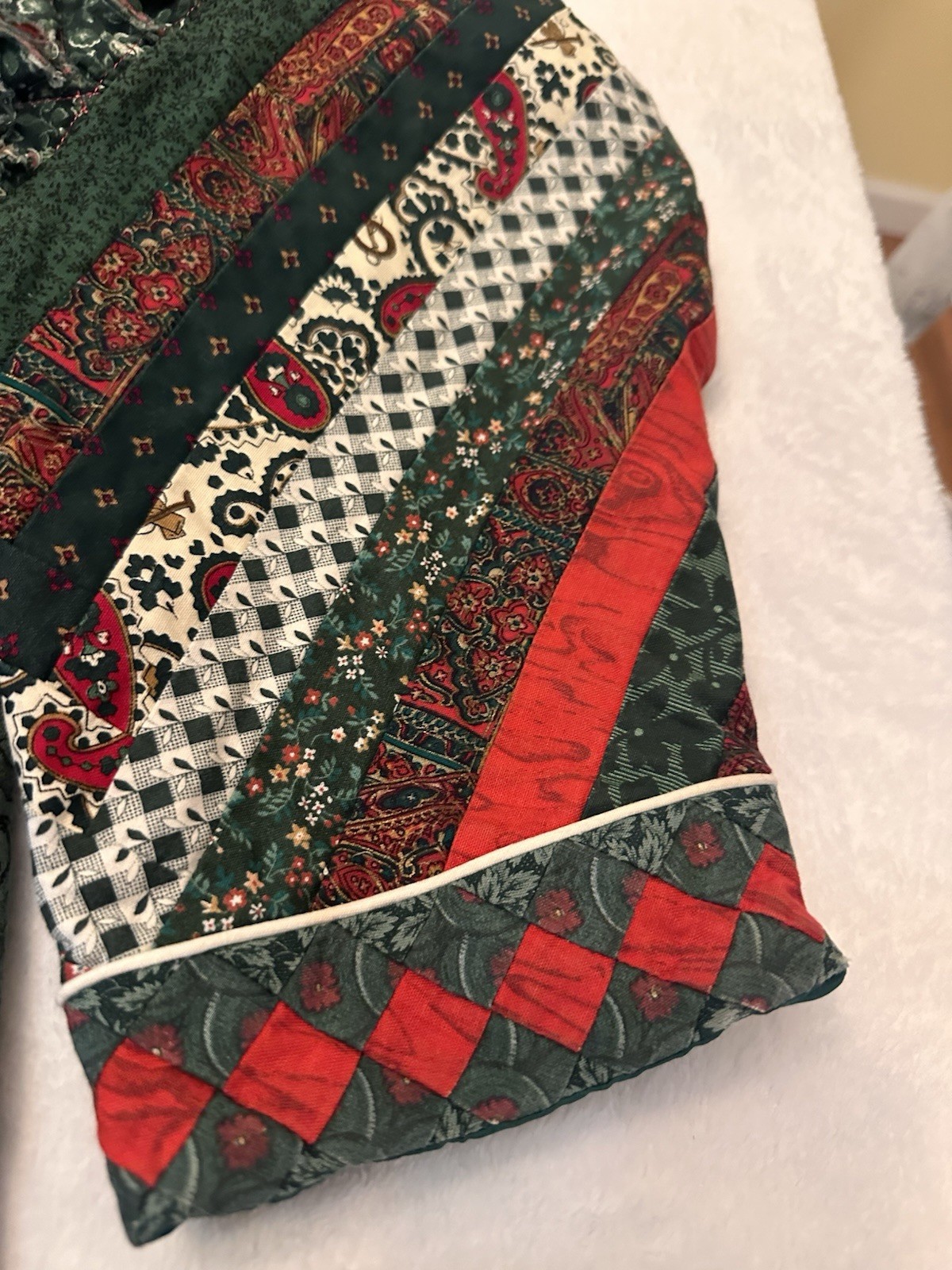 Handmade Patchwork Christmas Quilted Jacket Butto… - image 6