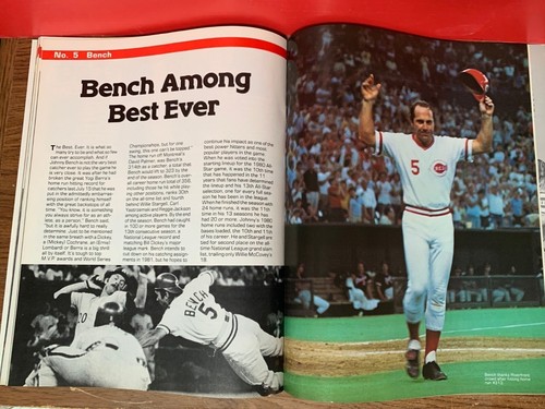 Major League Baseball Scorecards And Yearbooks Each Sold Separately - Picture 167 of 306