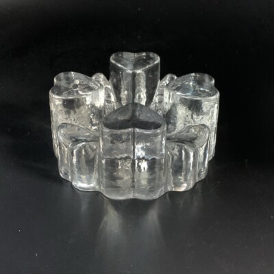 Massive Glas Stövchen Herzform; Georg Schütte; Handarbeit; D14cm, H6.5cm, 1.46kg