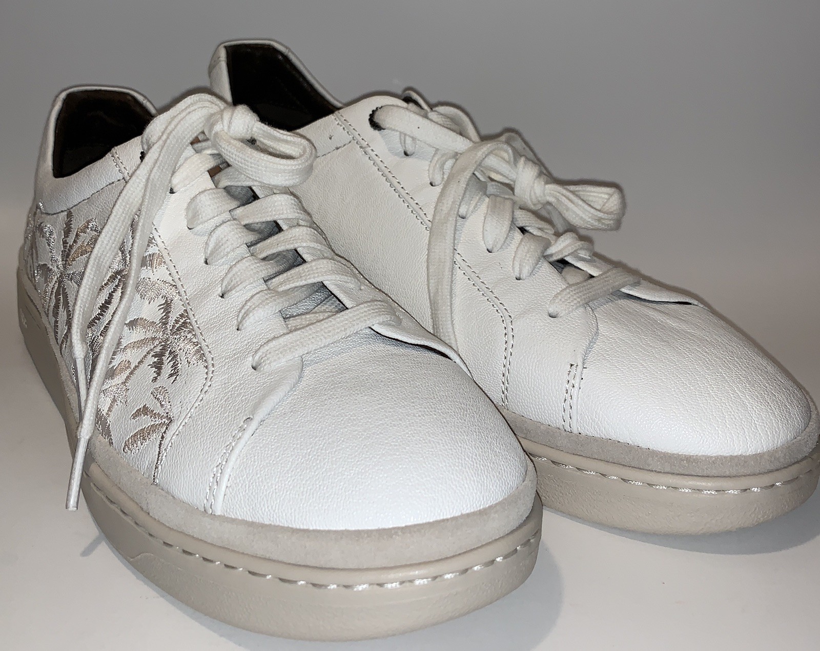 ugg cali trainer low