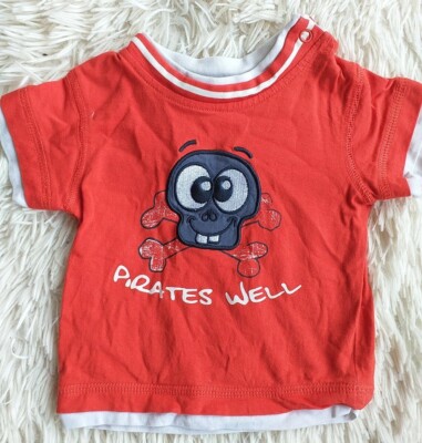 Baby-T-Shirt mit Aufnäher Neuwertig Baumwolle Gr. 56 Dopodopo- mini rot