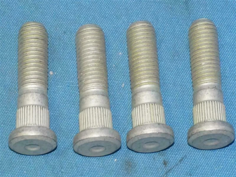 Mazda B455-33-062 B45533062 Bolt NEW NNB | eBay