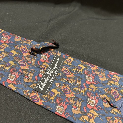 Salvatore Ferragamo Neck Tie Men Blue Colorful Horses Motif Silk Made In Italy - Imagen 5 de 6