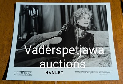 1996 Press Photo With Julie Christie in William Shakespeare's Hamlet, #2