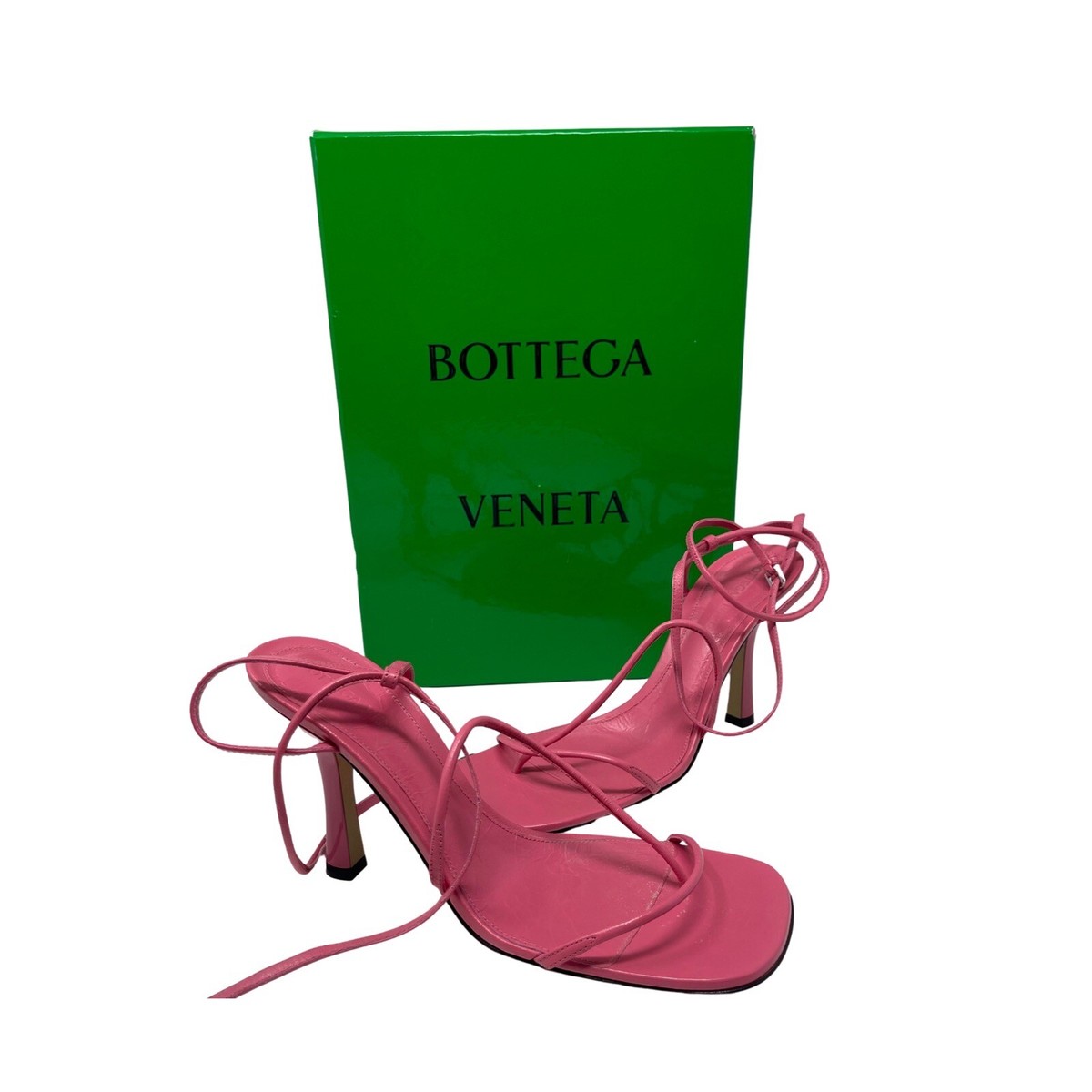 BOTTEGA VENETA 930$ The Line Pink Milkshake Square Toe Heel