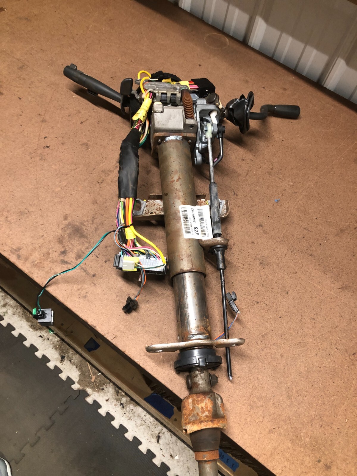 1995-98 Chevrolet K1500 Silverado Truck Steering Wheel Column 