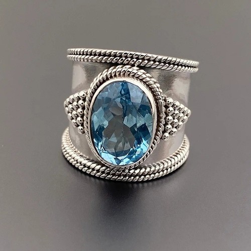 Bague Pendante En Métal Argenté Avec Multiples Pierres - Occasion, Style Bohème Et Unique, à Petit Prix !