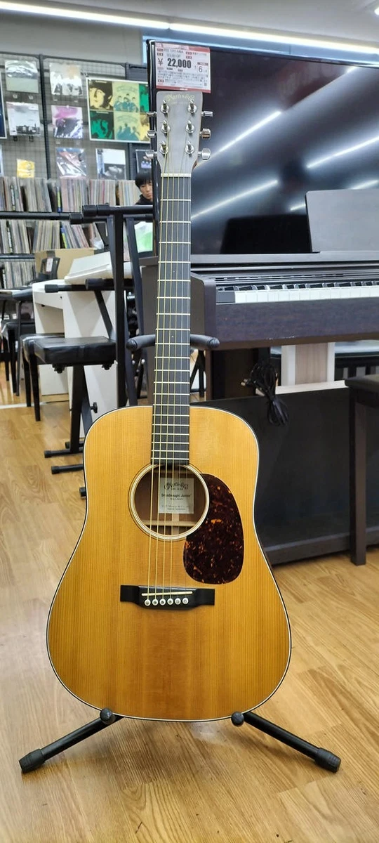 Martin D Jr. A Dreadnought Junior Mini-Akustikgitarre Reisegröße