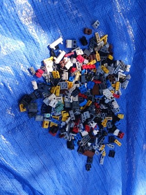 Assorted Lego Lot 8 Ounces