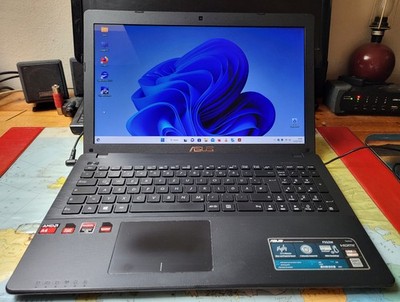Asus F552W Quad Core 4 Aktive Kerne Org. Win. 11 mit 25H2