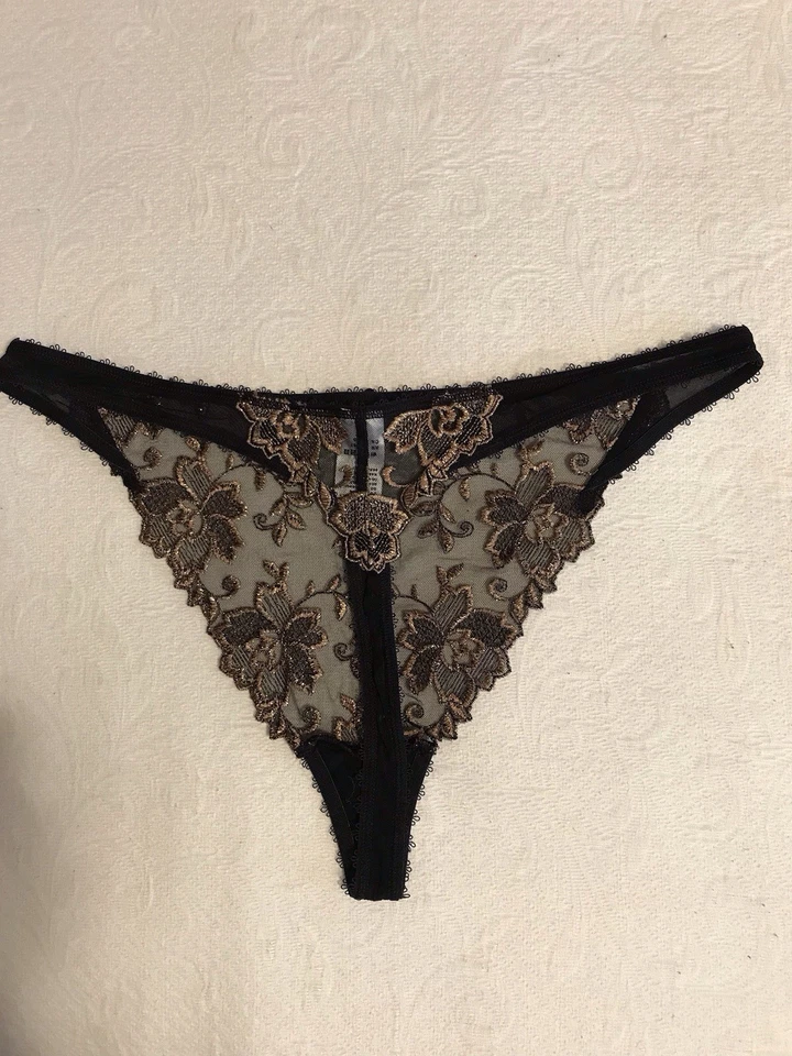 Fantasie Tanga Bragas Nuevas Sin Etiquetas Talla XL Negro Y Dorado Foto 3 de 4