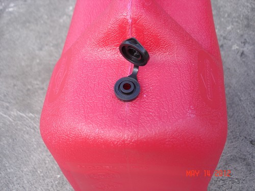 500 Black GAS CAN VENT CAPS "Fix your can" Faster smoother pouring EASY INSTALL - Picture 6 of 12