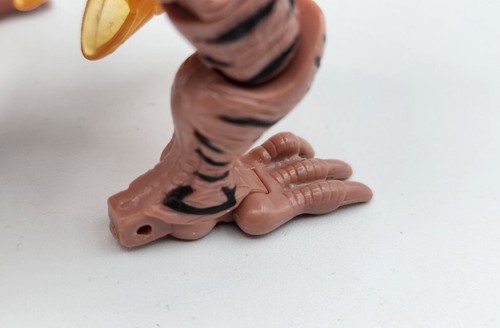Transformers Beast Wars Dinobot Original Vintage Missing tiny arms and one toe. - Picture 4 of 8