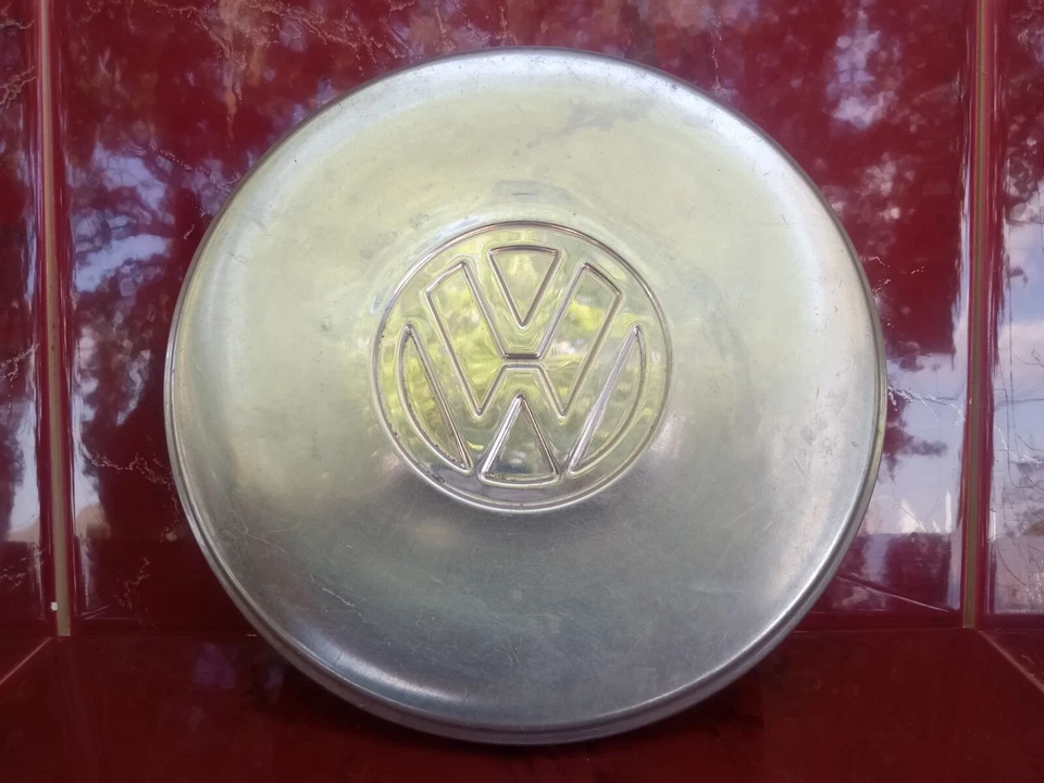 Volkswagen VW Rabbit Pickup 1974-1983 (1) plato para perros tapacubos clásico de colección Foto 2 de 4