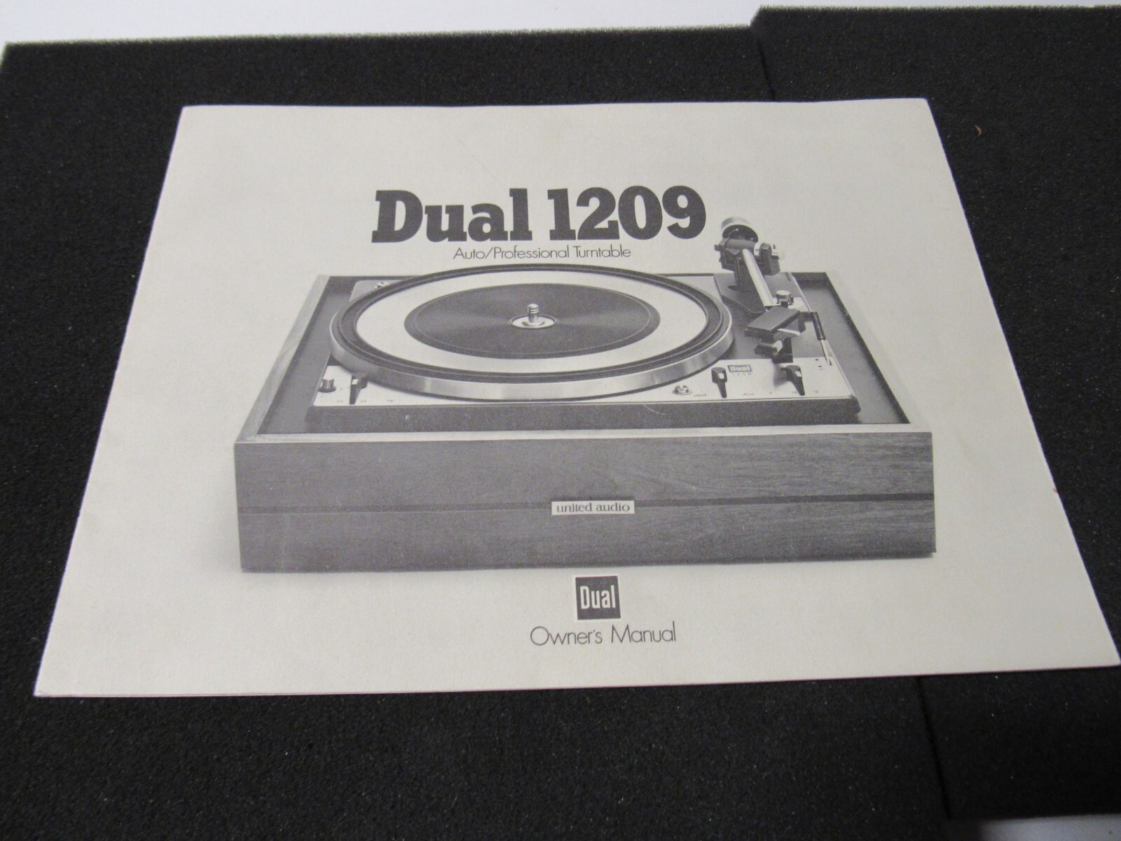 Dual Turntable  1209 Owners Manual