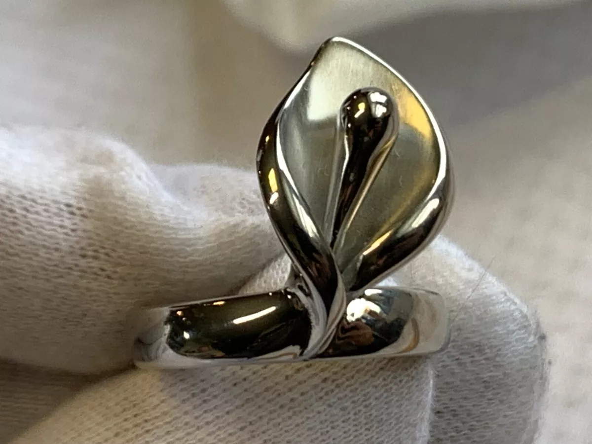 6.0mm Cultured Freshwater Pearl and Diamond Accent Calla Lily Ring in  Sterling Silver and 14K Gold | Zales Outlet