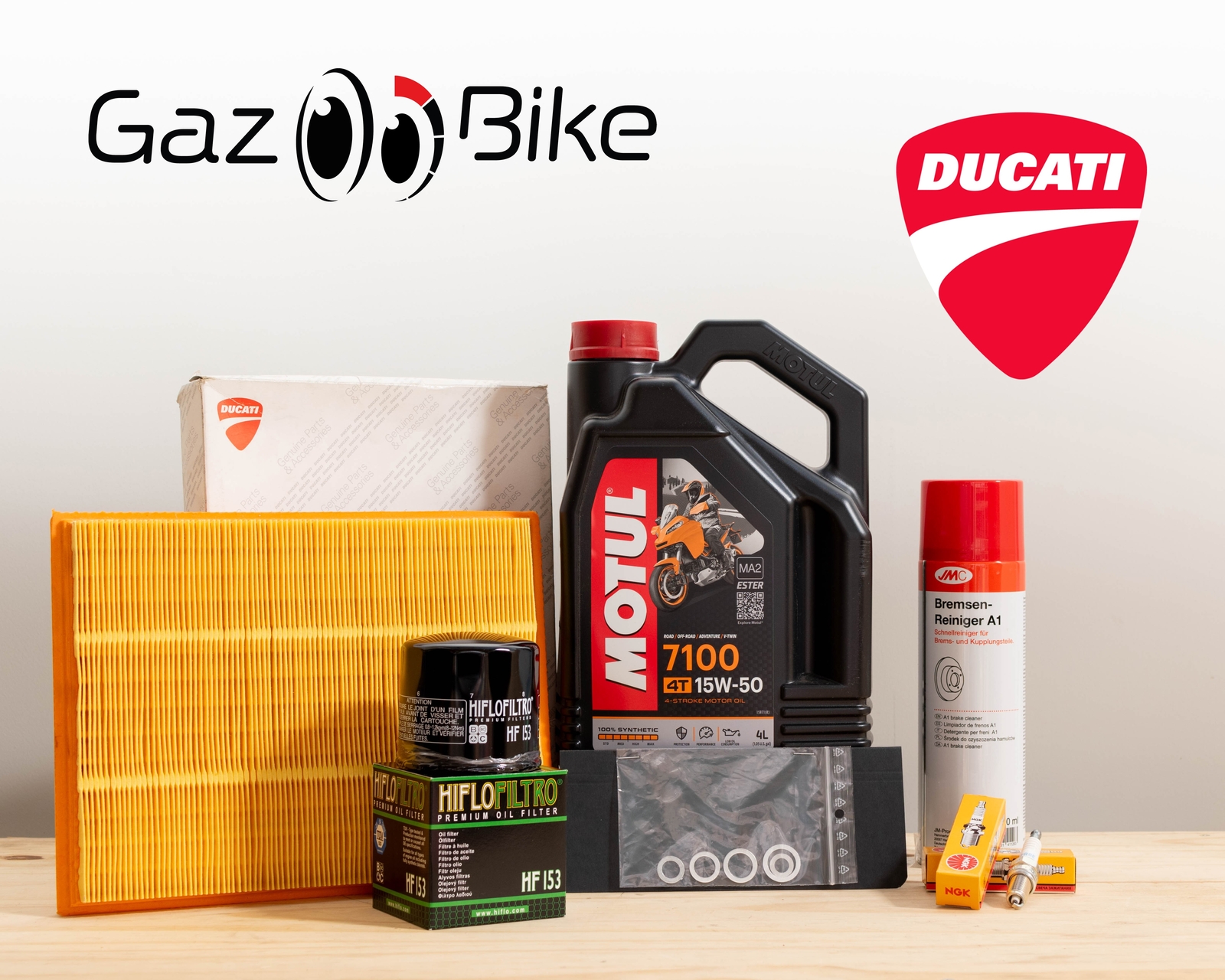 Kit Entretien DUCATI MONSTER 620 pour Vos Sorties et Road Trips Motul 7100