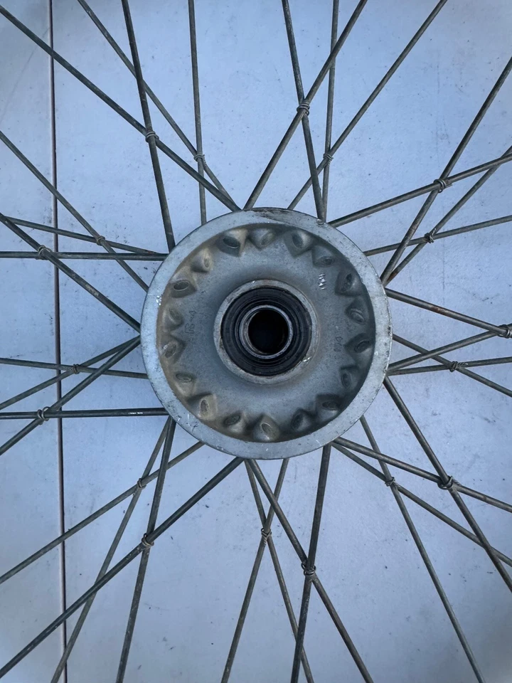 Rueda delantera yamaha DID 21" plata yz yzf 125 125x 250 250x 250f 426f 450f Foto 4 de 4