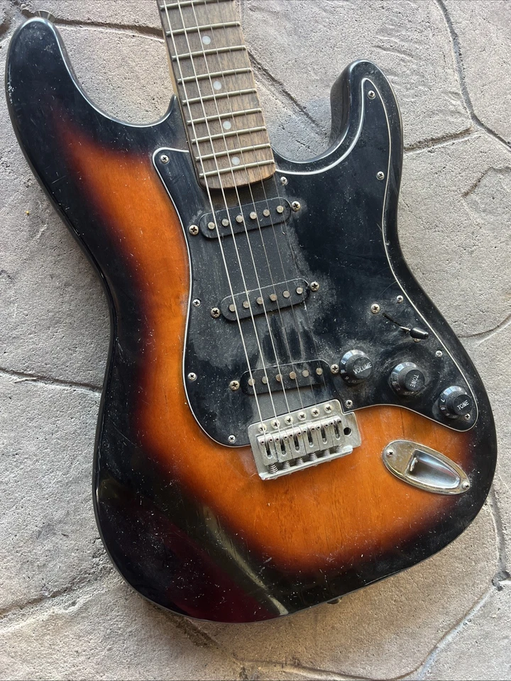 Электрогитара Samick 6 струн - Изображение 4 из 4