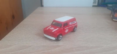'67 Austin Mini Van (1/64) Red - Hot Wheels - Photo 1/4