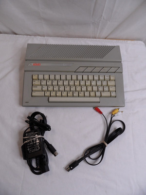 Atari XE  130xe Computer NTSC with Power Supply and AV cable -  Tested