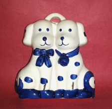 Puppy Dog Leash Hanger Wall Plaque Blue White With Hooks 5"x4" Ceramic
