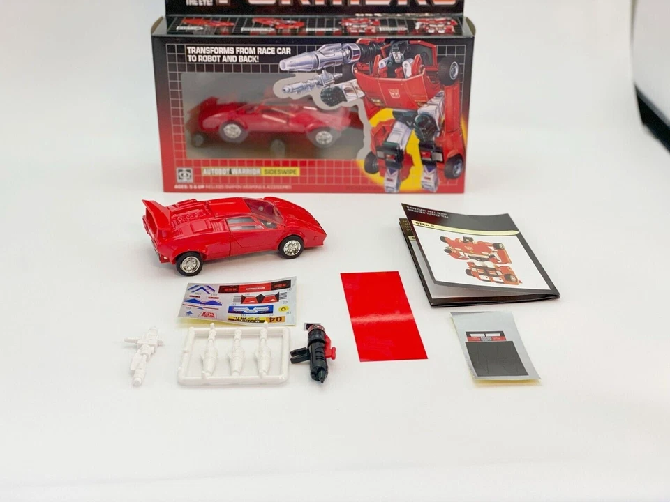 TRANSFORM G1 Reissue Sideswipe Race Car Robot Autobot With Boxed Action Figure - Image 4 of 4