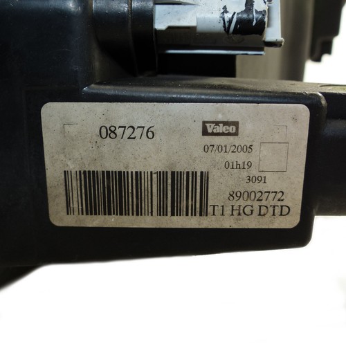 Phares Droite Peugeot 206 2A/2C à Partir De 2003 Phares à Halogène 89002772 - Photo 4 sur 4